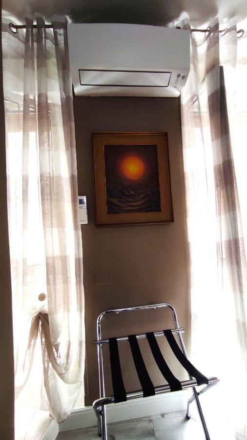Bed and Breakfast Yaki Domo Cagliari Esterno foto