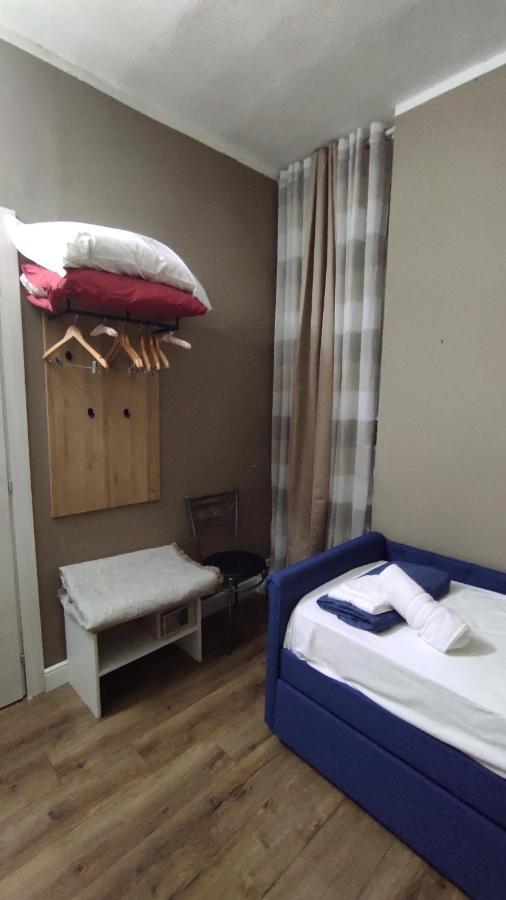 Bed and Breakfast Yaki Domo Cagliari Esterno foto