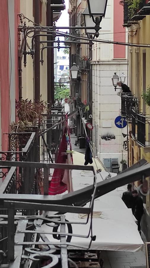 Bed and Breakfast Yaki Domo Cagliari Esterno foto