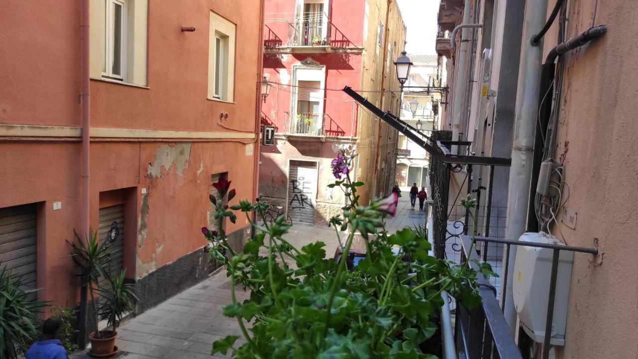 Bed and Breakfast Yaki Domo Cagliari Esterno foto